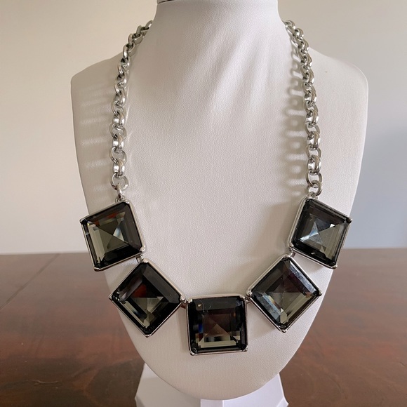 Banana Republic statement choker necklace grey crystal silver tone like new - Picture 2 of 4